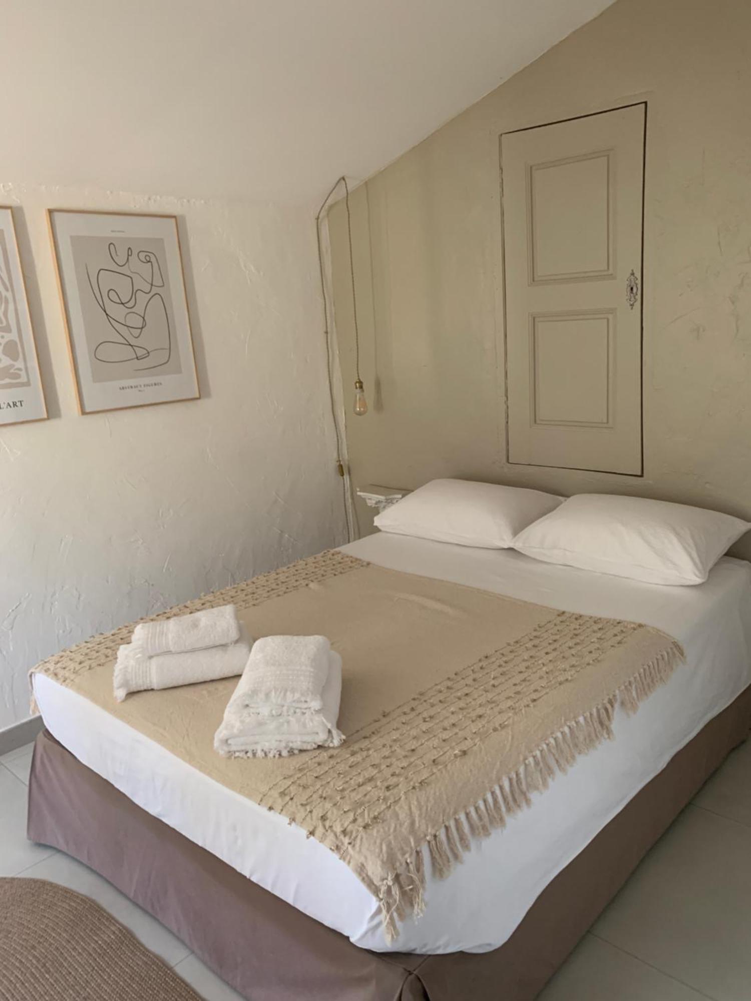 Mas Saint Antoine - Chambres D'Hotes กราส ภายนอก รูปภาพ